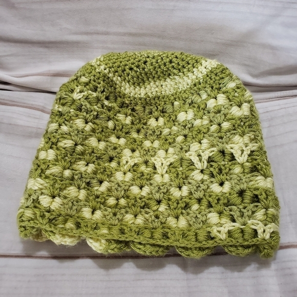 Handmade Crocodile Stitch Crochet Knit Beanie Hat Green Yellow Soft 10x9.5 Inch - Picture 5 of 6